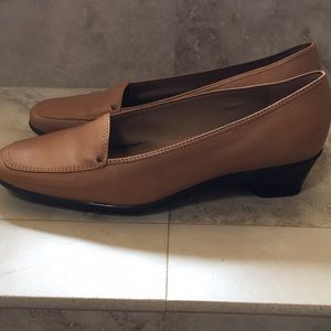 Easy Spirit Evans Women’s Shoes size 7.5B